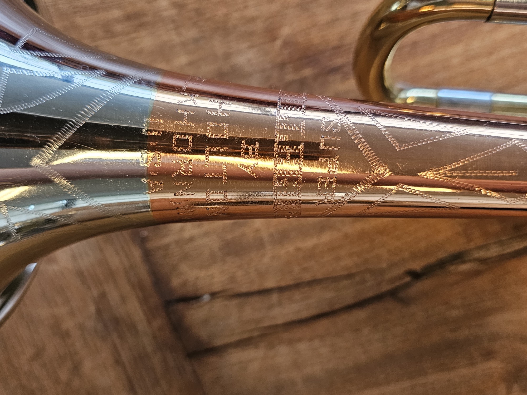 Holton Super Collegiate Tri-Color Bb Trumpet €599 – The Brass-Shop